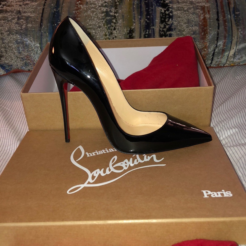 Christian Louboutin “So Kate” Red Bottom Pumps
